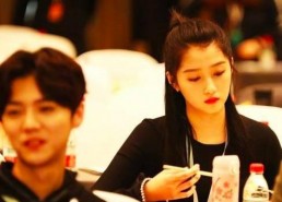 吃瓜娱乐圈关晓彤鹿晗